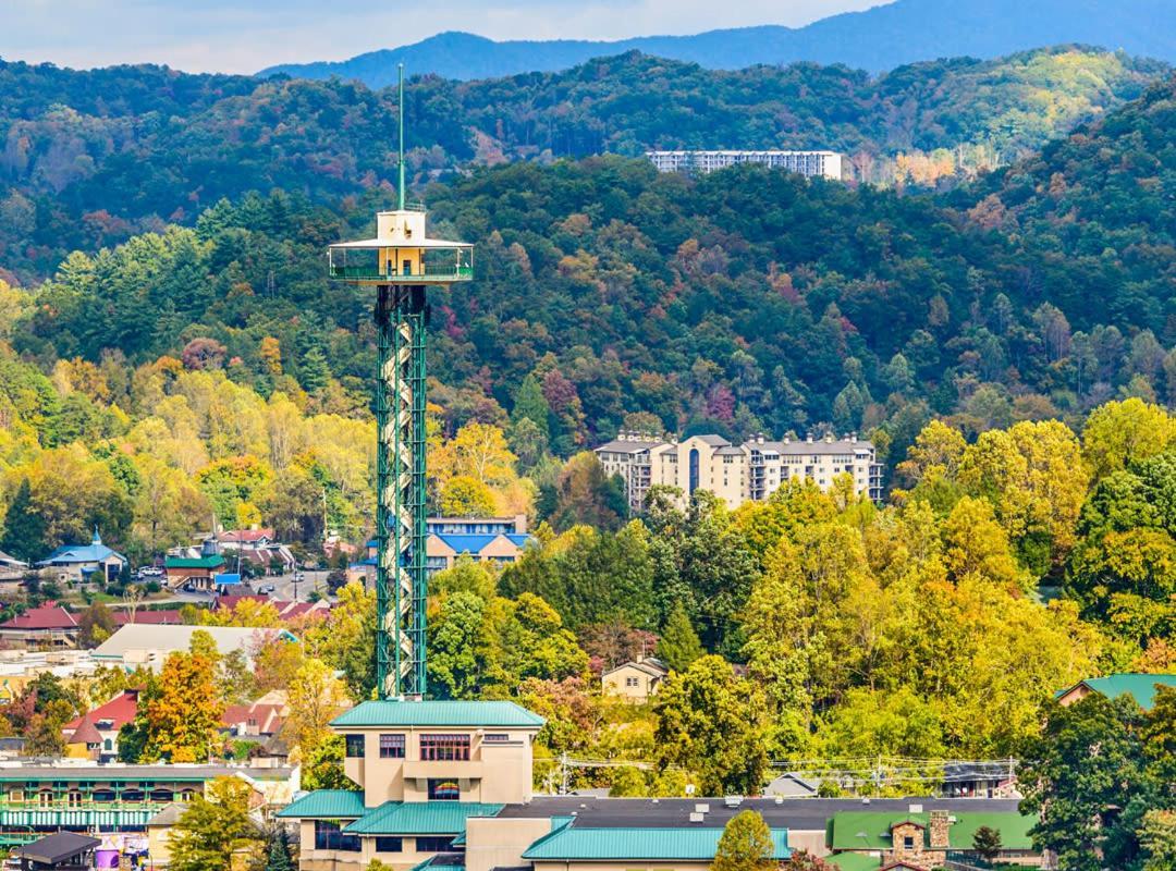 Romance In The Smokies By Distinctive Getaways Villa Gatlinburg Eksteriør billede